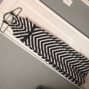 White House black market size small dress